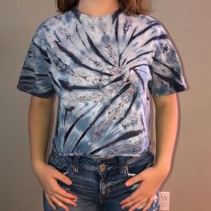 Blue tie-dye casual top